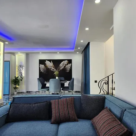 Luxury Imperial Vila