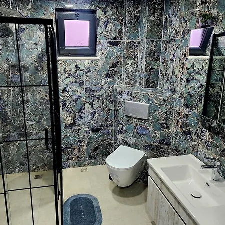 Luxury Imperial וילה באלאק